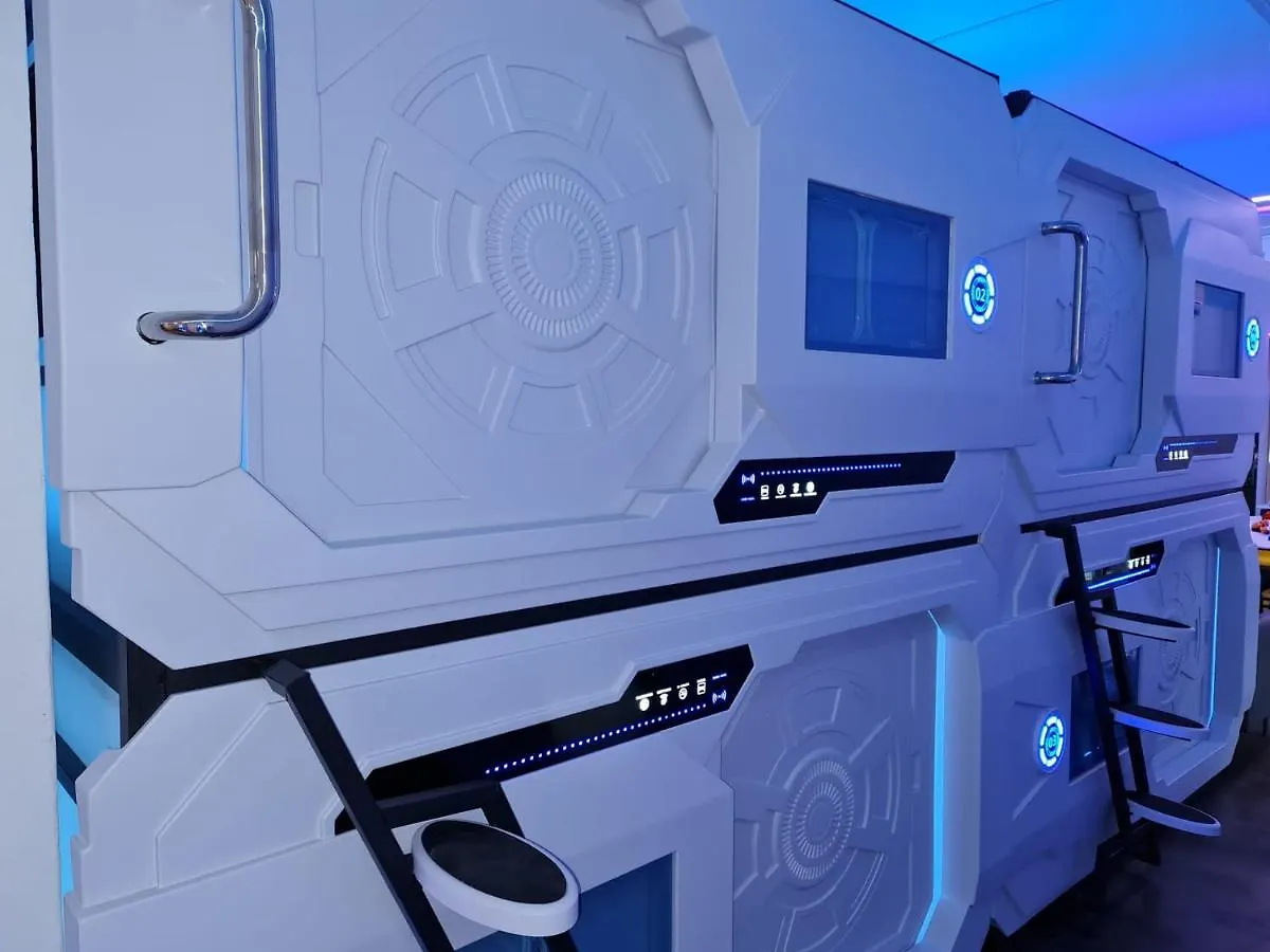 Galaxy Pods Capsule Hotel Boat Quay Singapore