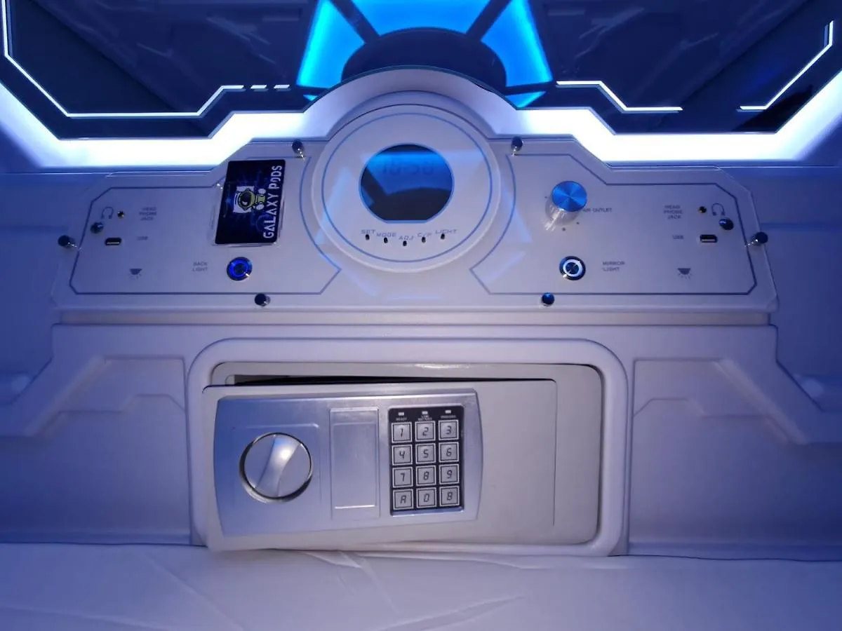 Galaxy Pods Capsule Hotel Boat Quay Singapore 0*,  Singapore