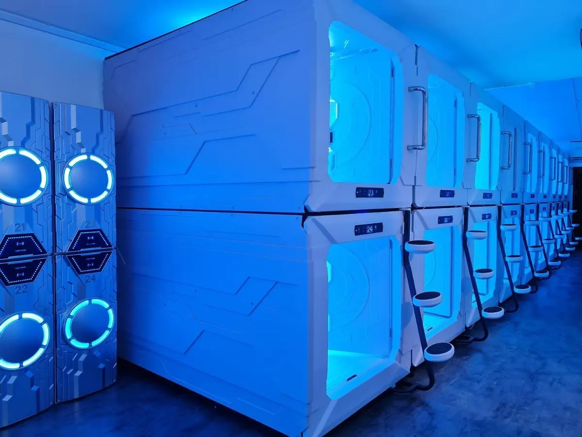 Galaxy Pods Capsule Hotel Boat Quay Singapore