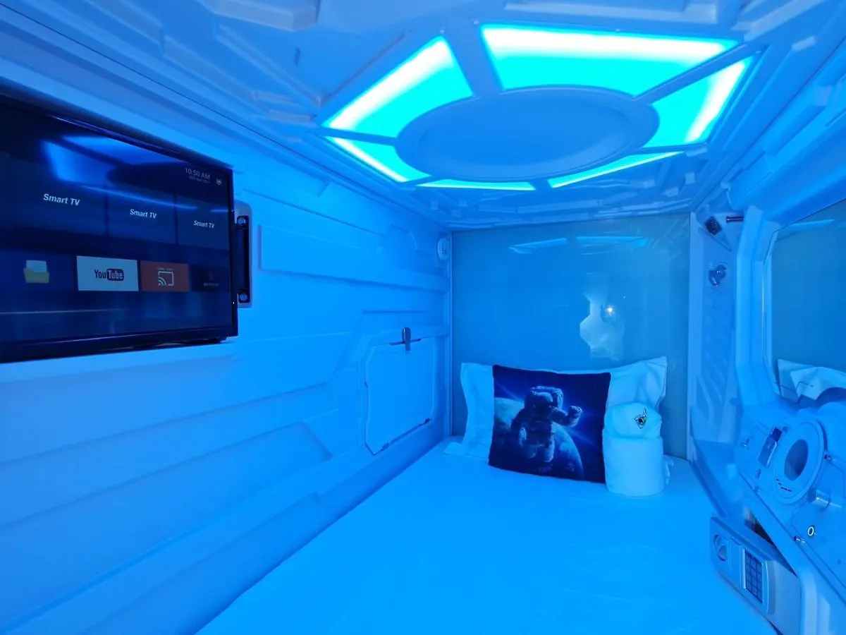 Galaxy Pods Capsule Hotel Boat Quay Singapore 0*,  Singapore