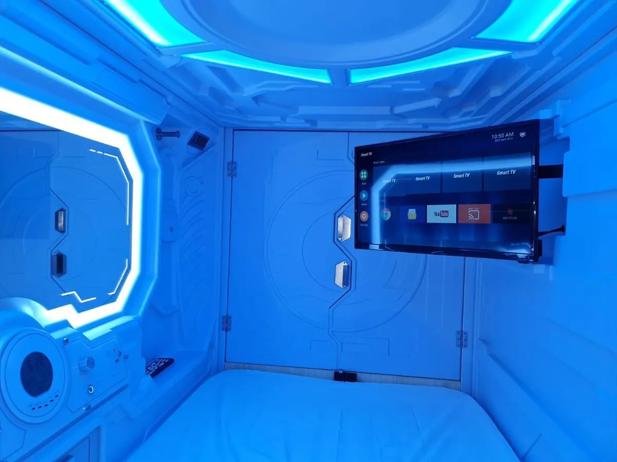Galaxy Pods Capsule Hotel Boat Quay Singapore