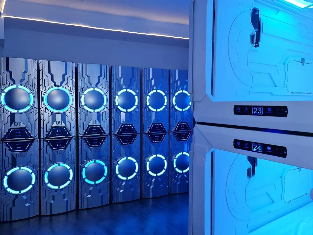 Galaxy Pods Capsule Hotel Boat Quay Singapore